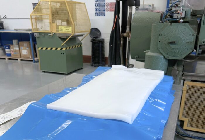 Confezionamento fogli silicone fluorosilicone